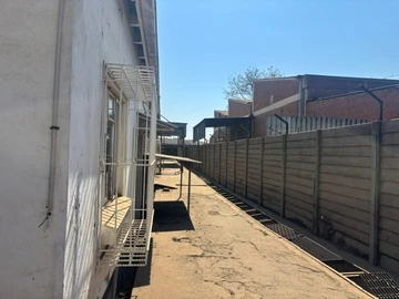 Warehouse & Factory