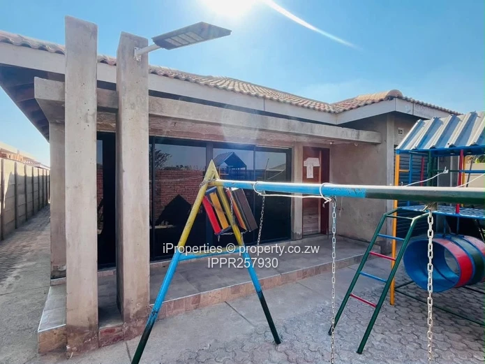 Penrose Nyabira: Walled & Gated 4-Bed Home with Garage