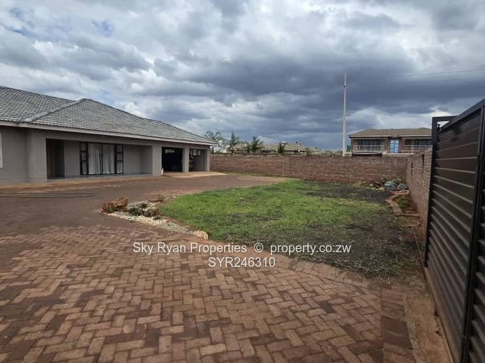 Gletwin Park House For Sale