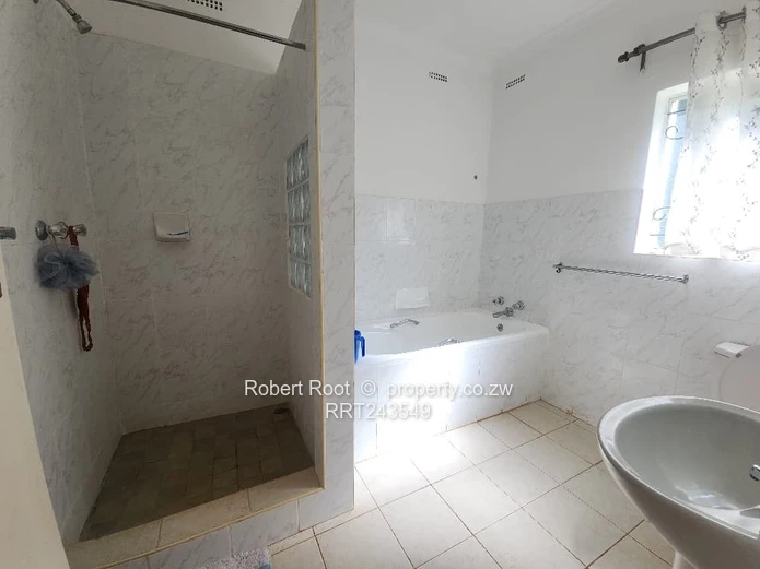 Well-Maintained 3 Bedroom House To Rent In Vainona