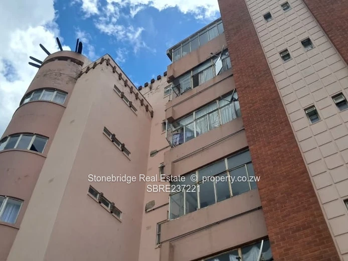 Chilham Court: 1 Bedroom Apartment for Sale