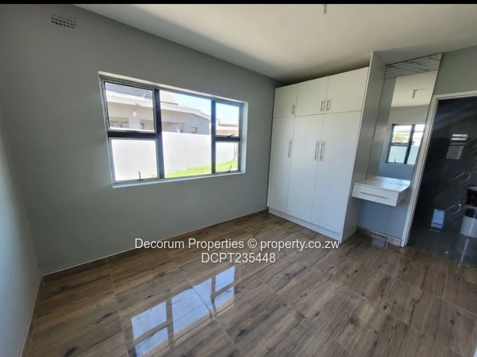 Modern 4-Bed Arlington House, Harare South – 386m²