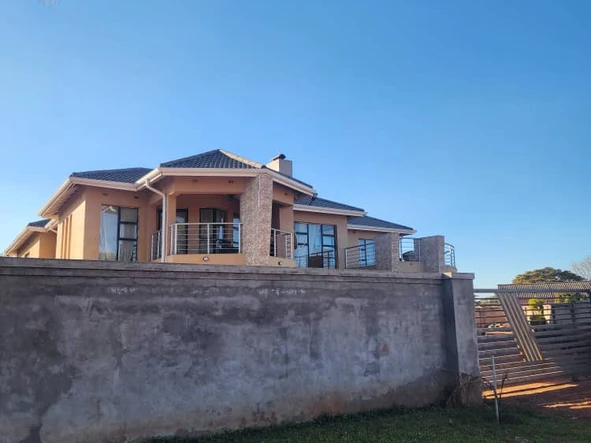 7 Bedroom House