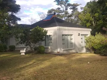 3 Bedroom Flat & Apartment