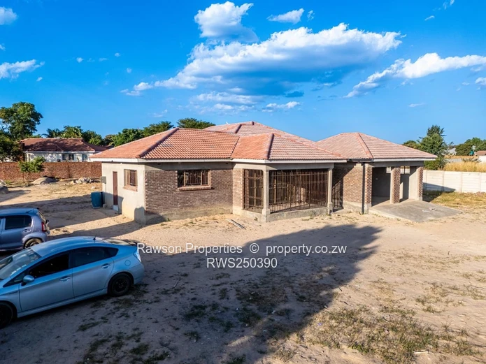Zimre park incomplete house for sale  (Sole Mandate)