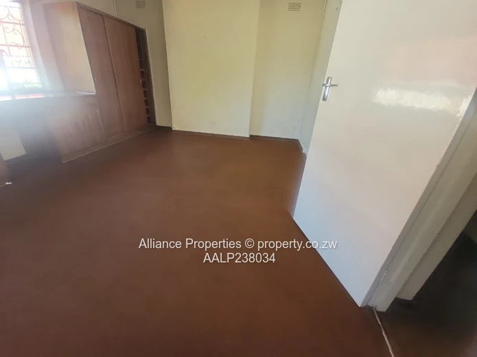 Executive doble storey commercial property for sale