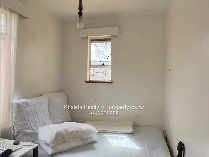 Avenues 2 bed apartment for sale  (Sole Mandate)