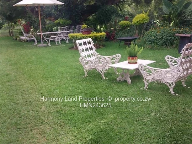 4 bedroomed house to let in Borrowdale Brooke