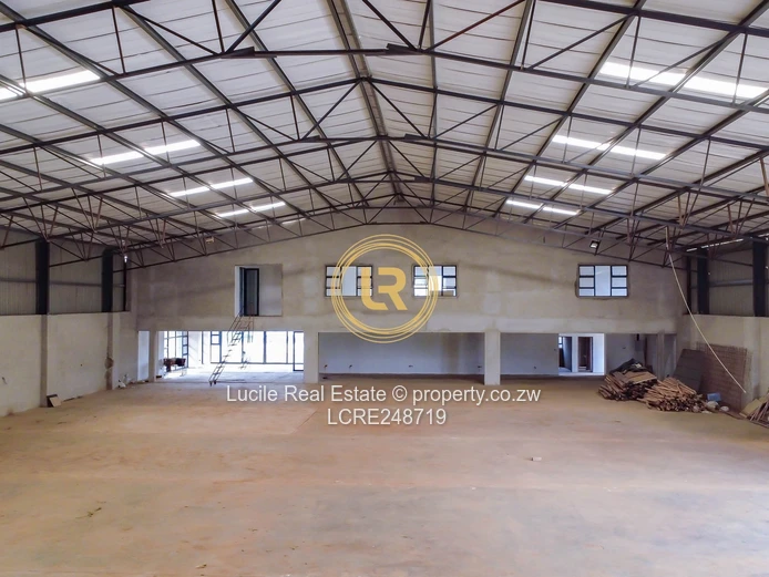 Prime Warehouse Space to Let in Pomona