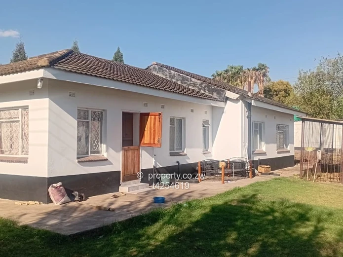 Avondale 3 bedroomed house to Rent 