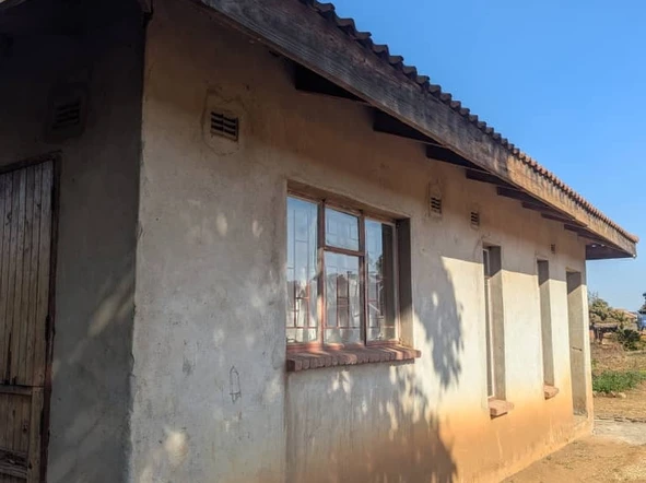 2 Bedroom House