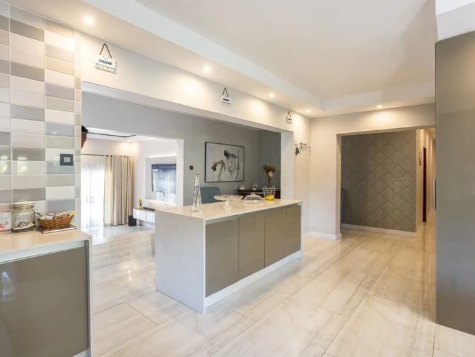 Borrowdale furnished townhouse to rent 