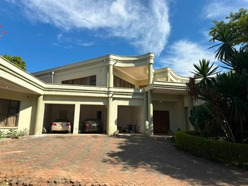 6 Bedroom Townhouse Complex