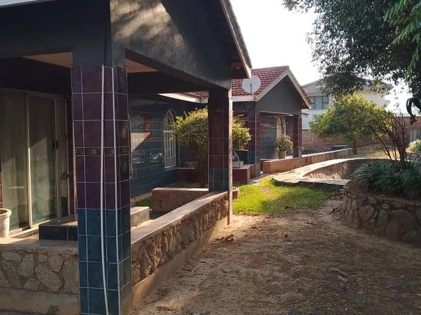 5 Bedroom House