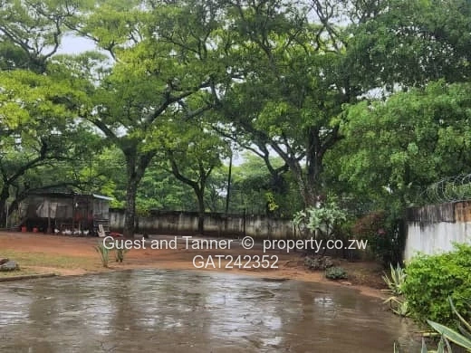 5-Bedroom House For Sale In Winston Park