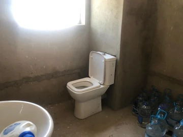 3 Bedroom Flat & Apartment