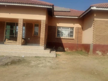 6 Bedroom House