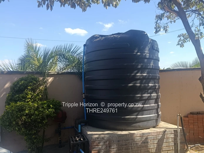 Spacious 4-Bed Home in Westlea, Harare with Borehole