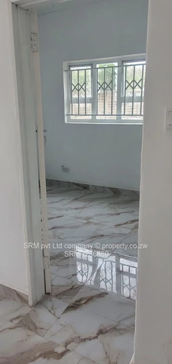 Newly Renovated self contained cottage to rent in Waterfalls 