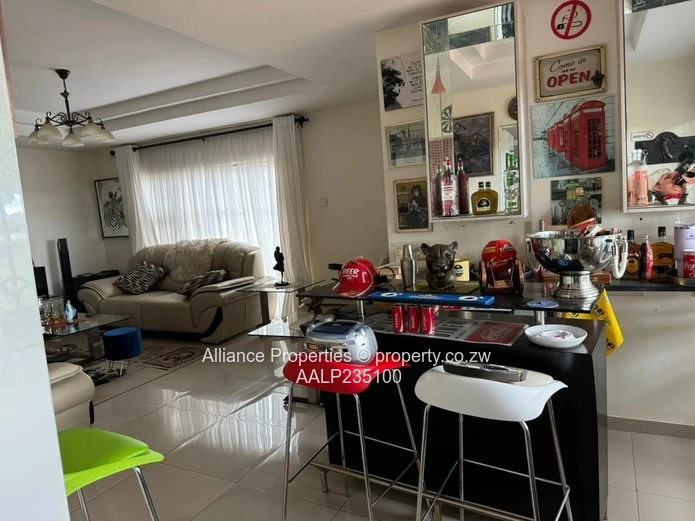 SHAWASHA HILLS ELITE: Secure 6000 Sqm Estate with Spectacular Views & Reliable Water.