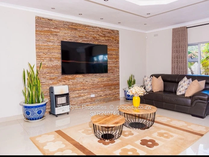 Kwekwe, Southwood House For Sale