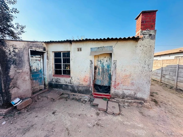 2 Bedroom House
