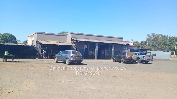 Ardbennie: 3,000m² Retail Complex on 7,047m² with Borehole (Sole Mandate)