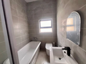 3 Bedroom Garden Flat