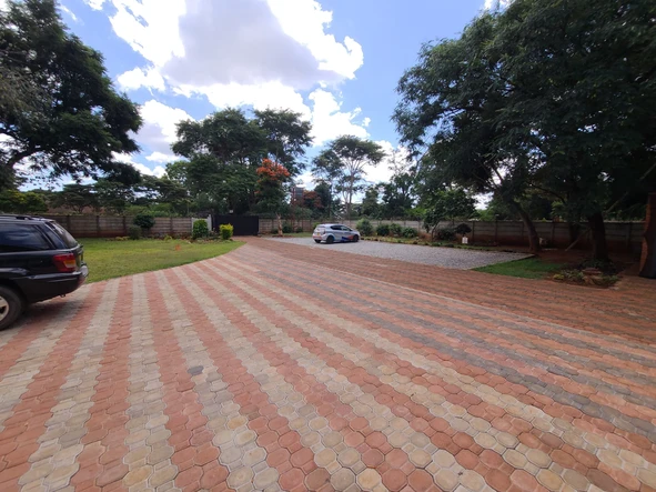 House for Sale in Greendale