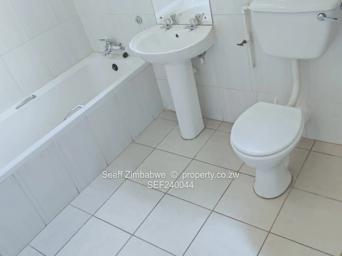 Selbourne Park | BULAWAYO Modern Family Home – Corner Stand