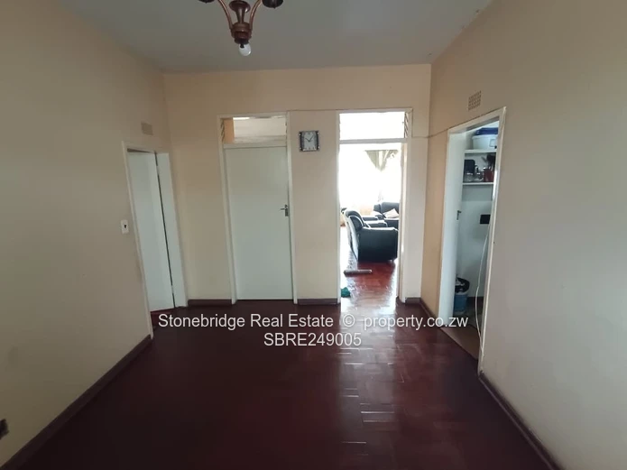 1 Bedroomed Flat in Bulawayo CBD for sale