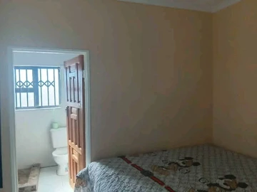 9 Bedroom House