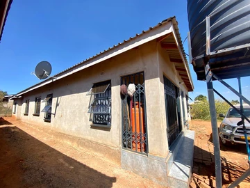 6 Bedroom House