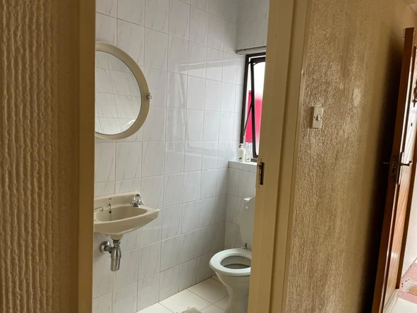 3 Bedroom Flat & Apartment