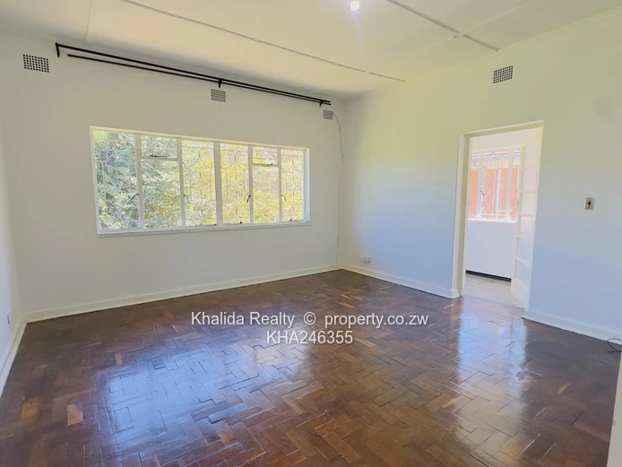 Avondale Flat for rent