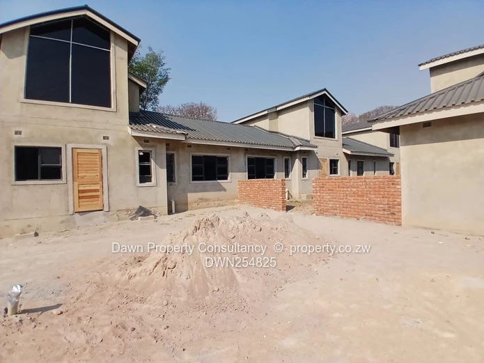 Greendale 3-Bedroom Cluster for Sale – Spacious Living & Prime Investment