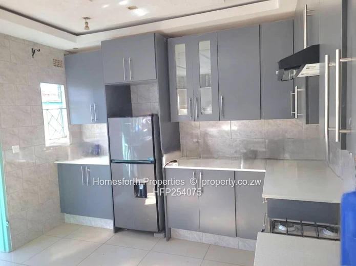 Granary House For Sale (Sole Mandate)