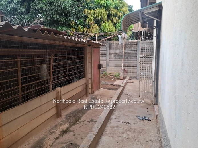 Budiriro 1 House To Let