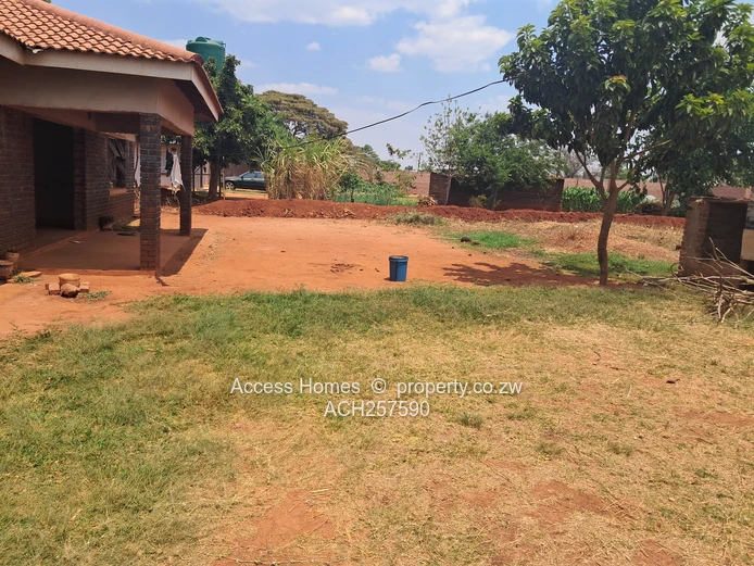 Shawasha Gletwin  Cottage for Sale