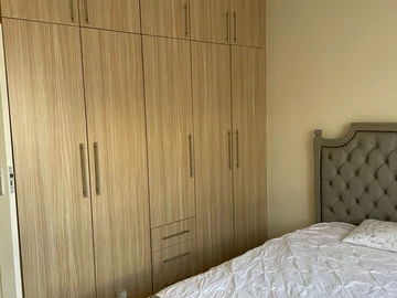 3 Bedroom Flat & Apartment