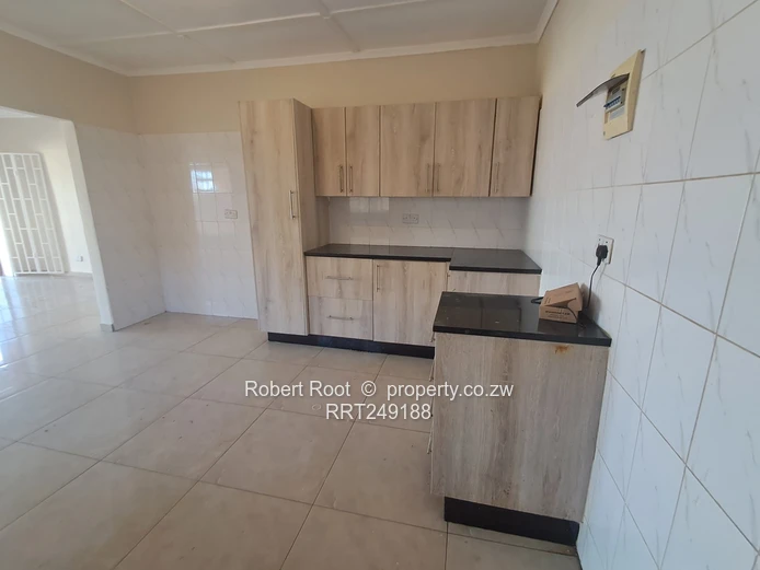 3 bed family home in Fairview Ruwa