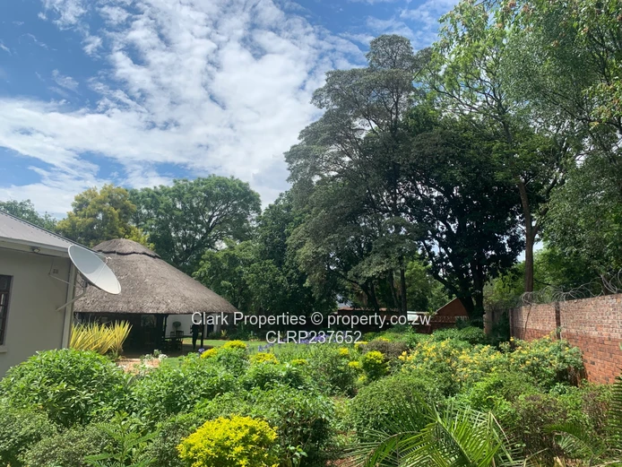 Ideal Location- Offices Or Medical Hub