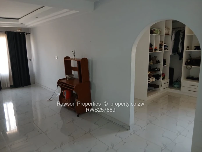 Norton Galloway house for sale (Sole Mandate)