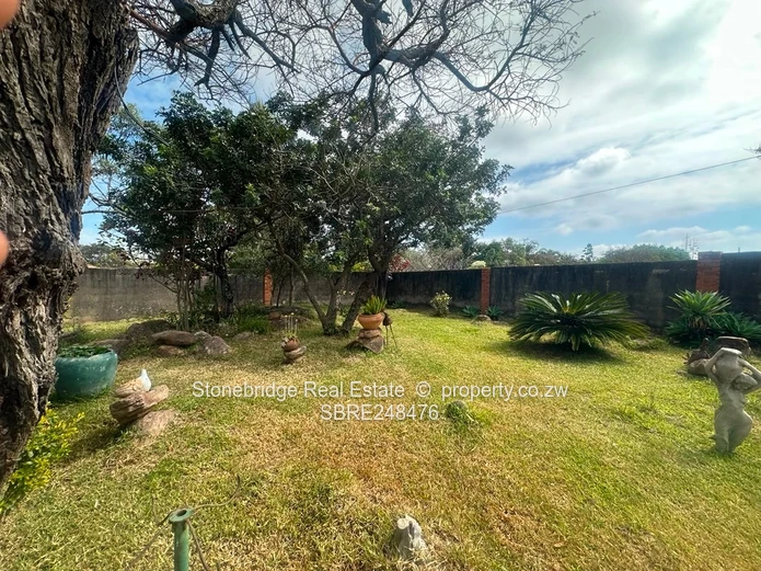 Incomplete 6 Bedroomed House in Burnside for sale