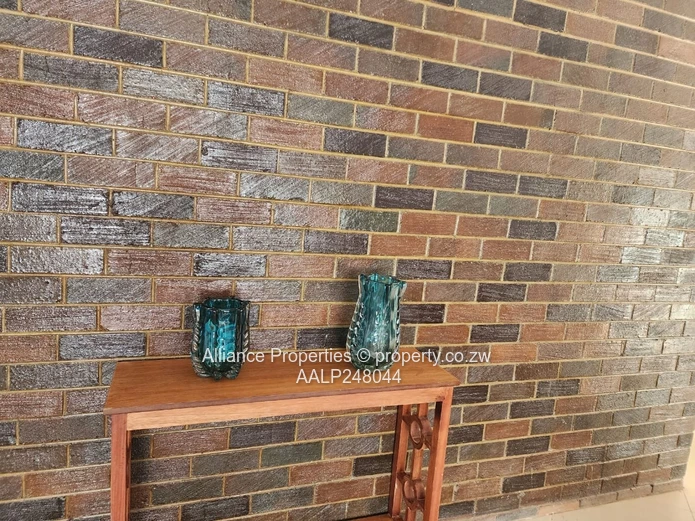3 Bed Fully Furnished Townhouse Upper East Road
