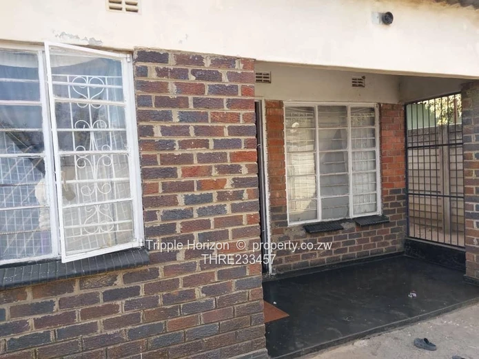 Mufakose house for sale