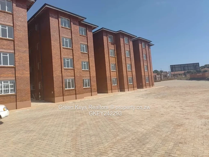 Available for immediate occupation are newly built modern flats in Galudina 