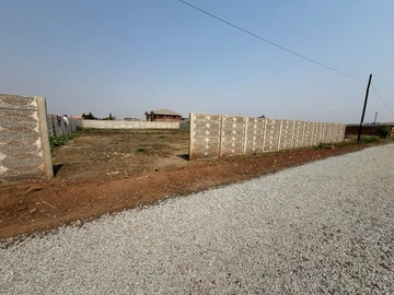 Stands & Residential Land