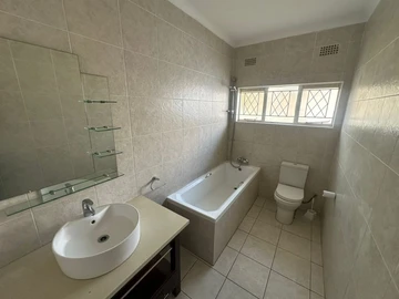 3 Bedroom Garden Flat