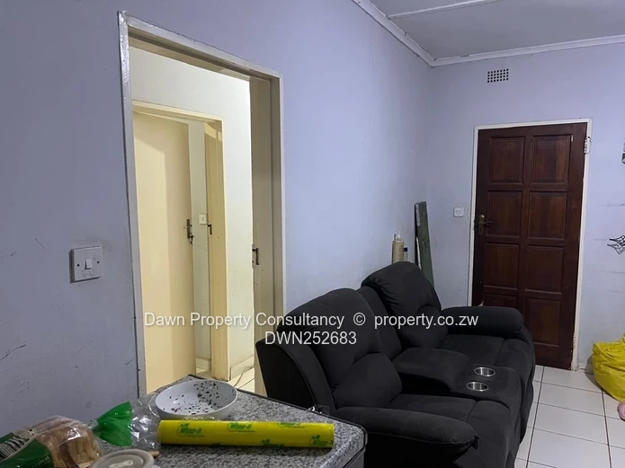 3 bed cottage available in Vainona